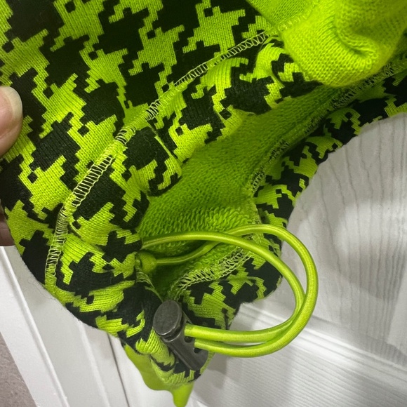 IVY PARK Neon Green and Black Houndstooth Hoodie - Picture 5 of 9